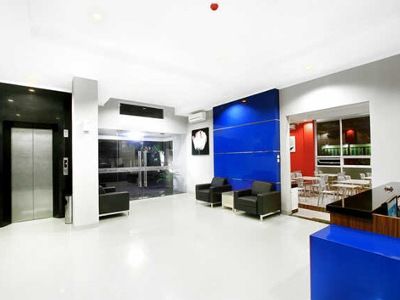 Lj Hotel Bandung Eksteriør billede